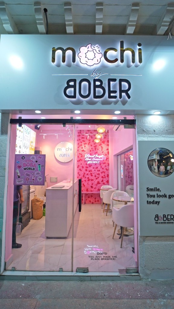 Bober Tea India café entrance